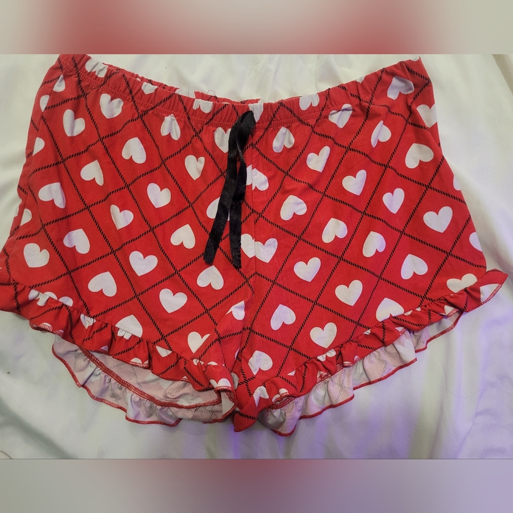 Red Heart-Print Ruffle Sleep Shorts with Drawstring